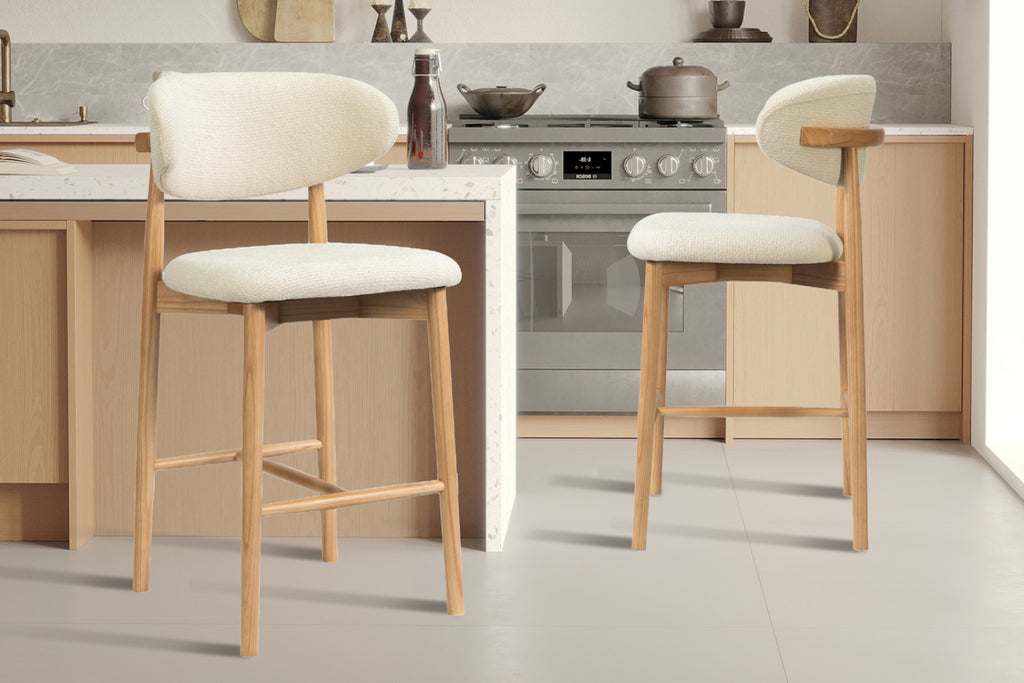 Chaise de comptoir Clara – Frêne naturel