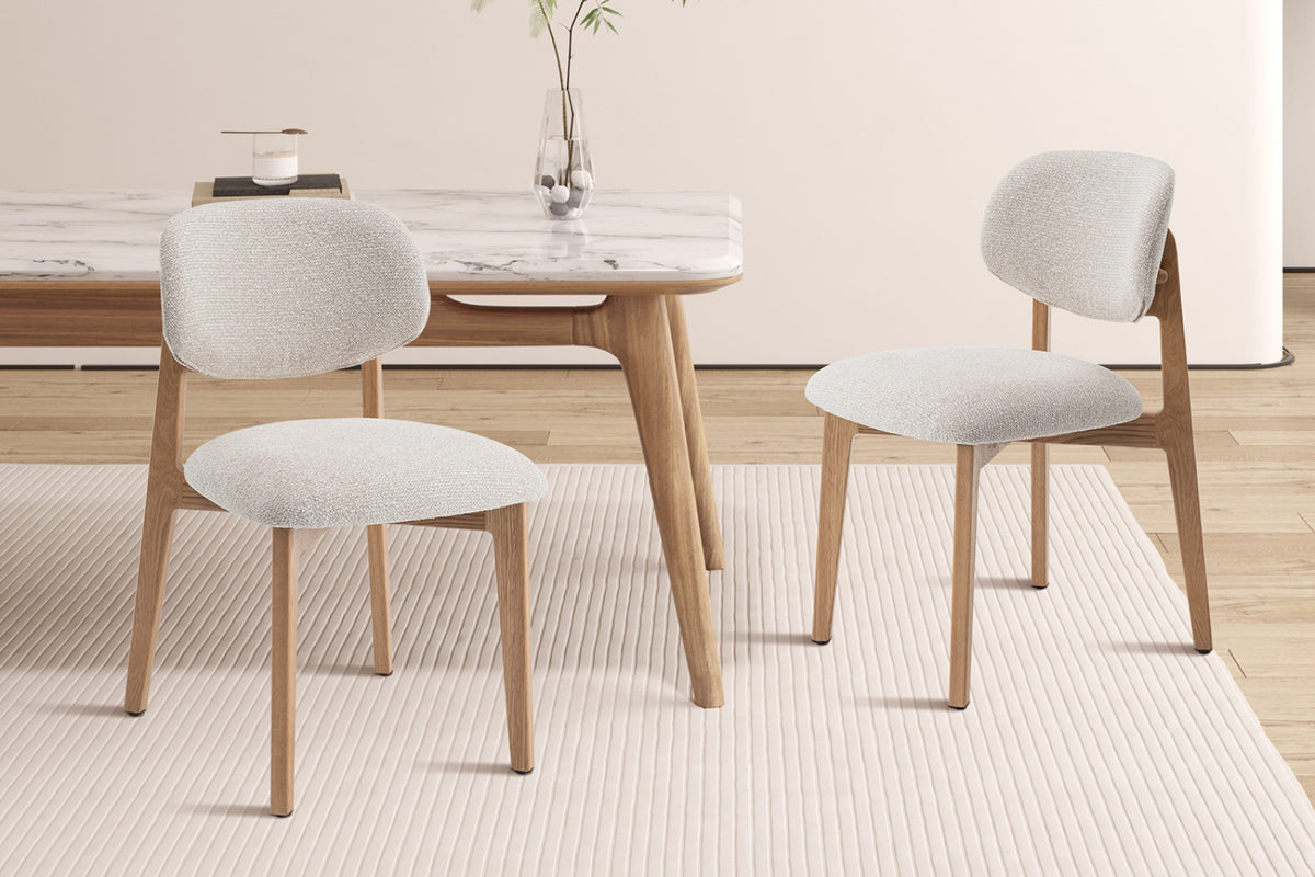 Chaise Carmen – chêne naturel tissu beige monté