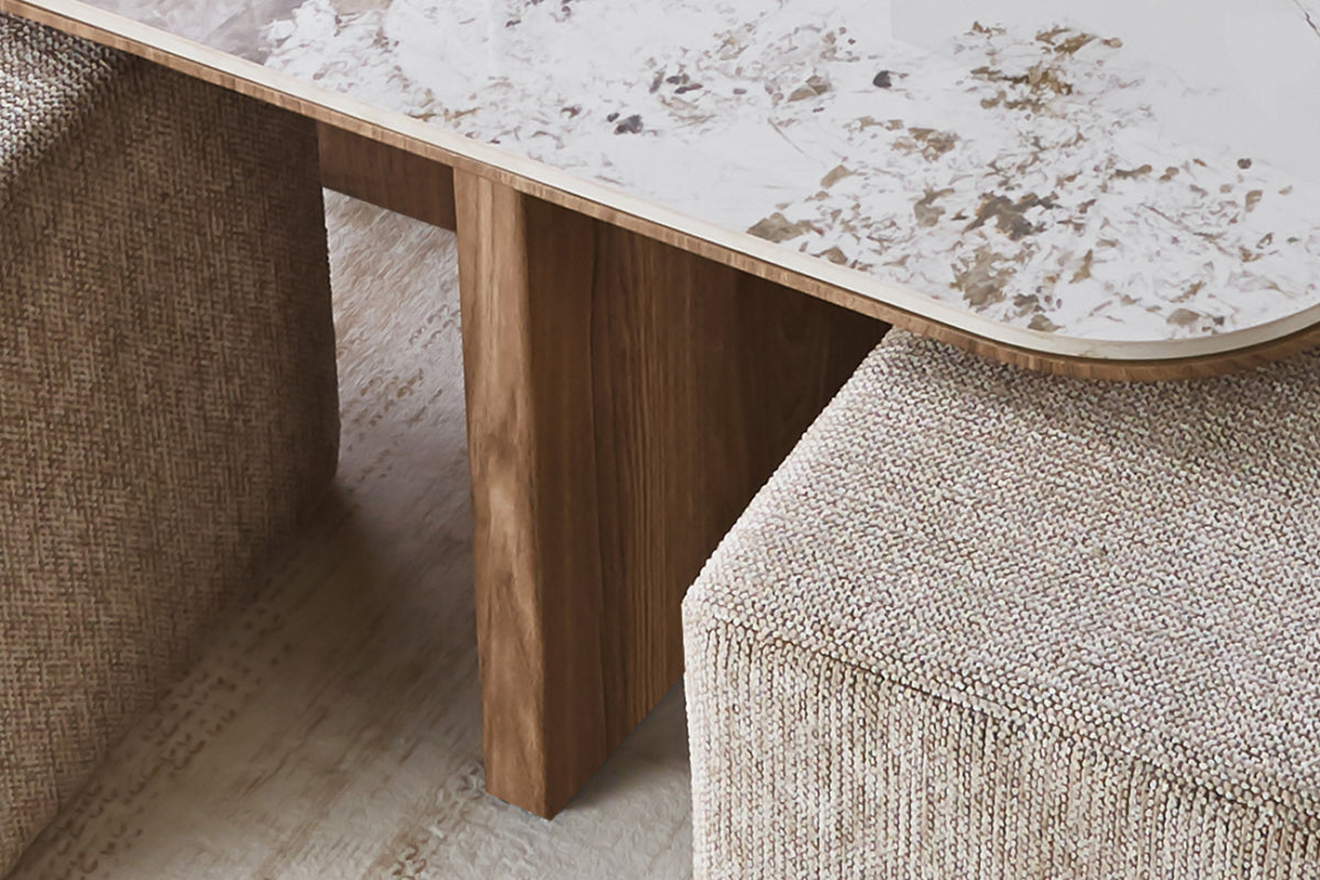 Table basse Evora – avec 4 poufs tissu pierre brillante pandora